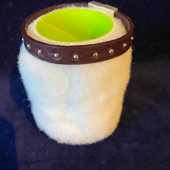 Vintage J. Crew Brown Leather and Stainless Studded Magnetic Bracelet - Picture 7 of 7